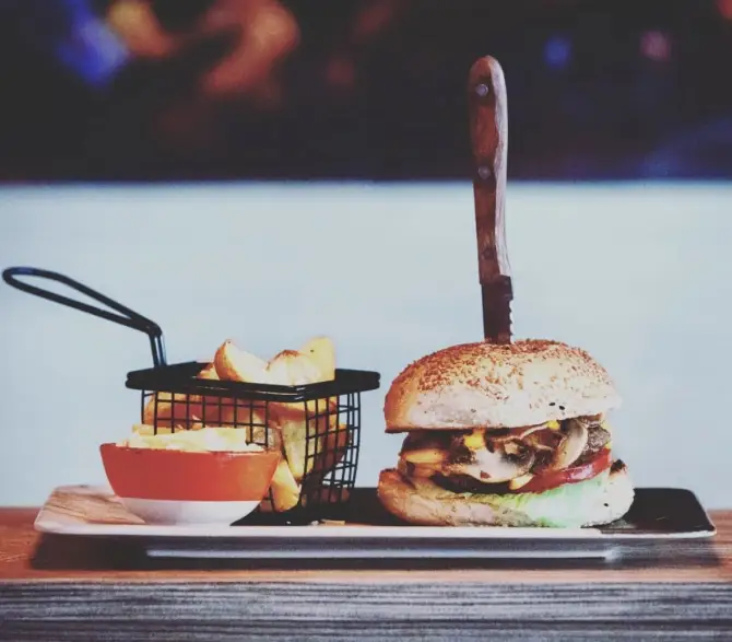 Vostok Gastro & Pub - İzmir Mekan Rehberi