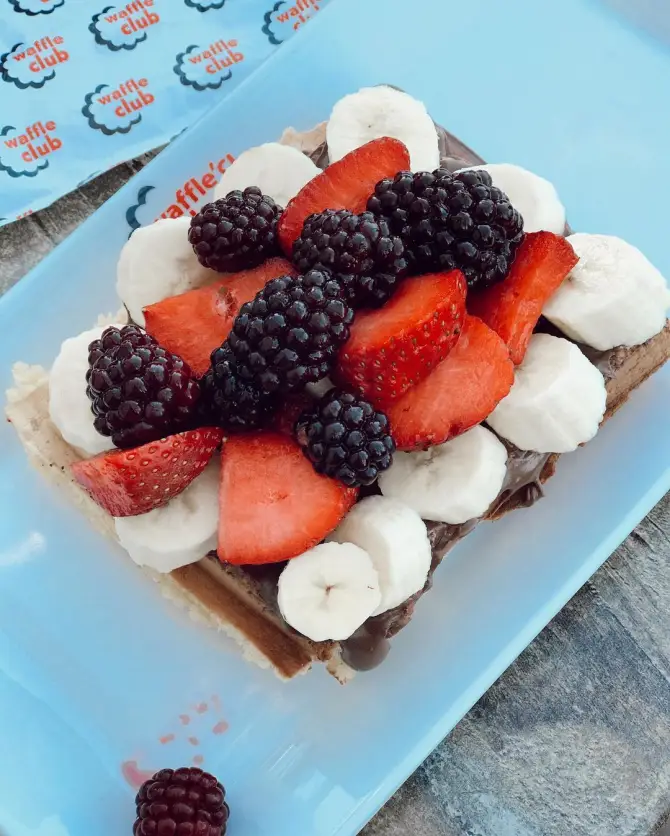 Waffle'cı Akın - İzmir Mekan Rehberi