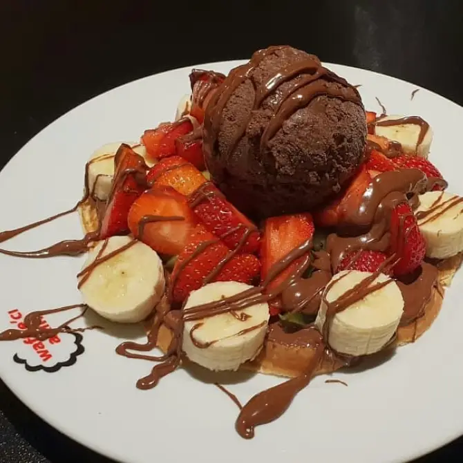 Waffle'cı Akın - İzmir Mekan Rehberi