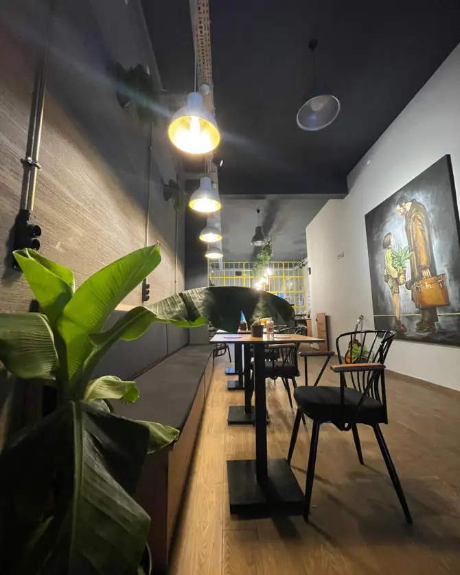 Solas Coffee & Take Away - İzmir Mekan Rehberi