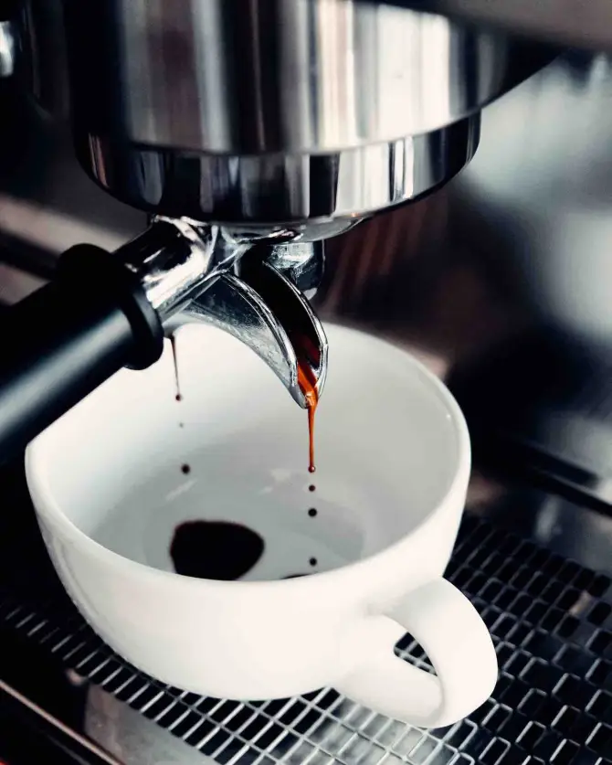 Wind Coffee Bostanlı - İzmir Mekan Rehberi
