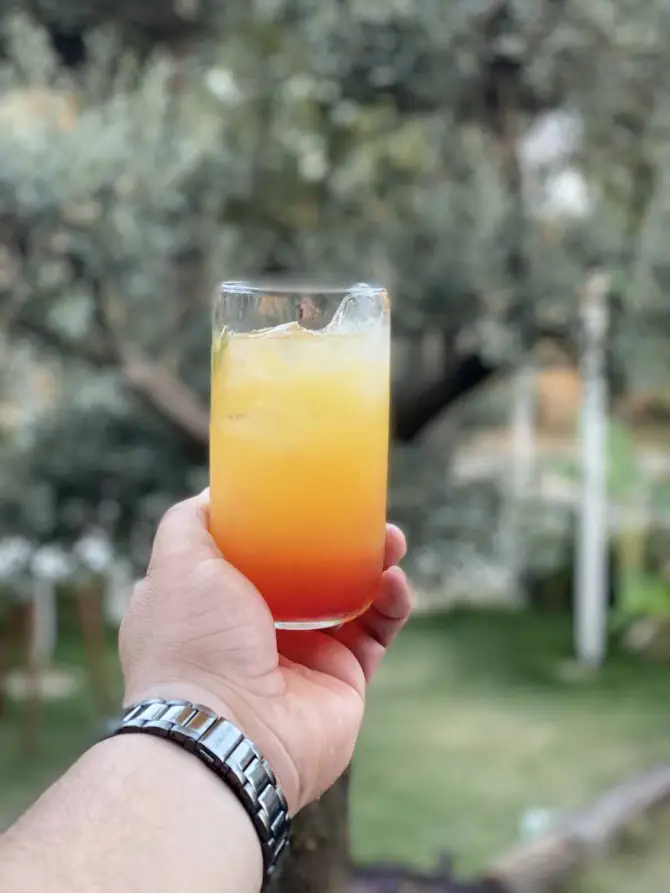 Wow Coffee And Mocktails Bornova - İzmir Mekan Rehberi