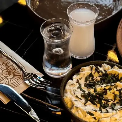 Yakışıklı Restaurant Bornova - İzmir Mekan Rehberi