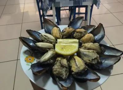 Yeşilköy Balıkçısı Seferihisar - İzmir Mekan Rehberi