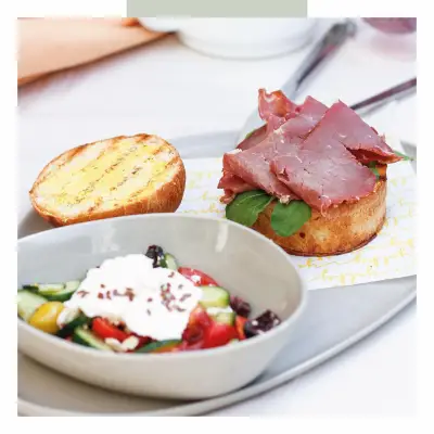 Yolky Kitchen Alsancak fotoğraf 3 - İzmir Mekan Rehberi