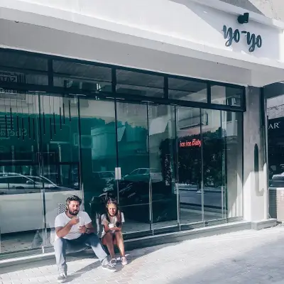 YoYo - Frozen Yogurt fotoğraf 2 - İzmir Mekan Rehberi