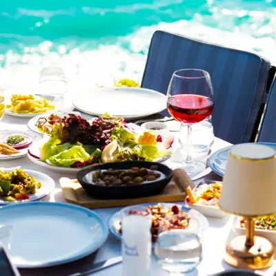 Yücel Balık Çeşme fotoğraf 7 - İzmir Mekan Rehberi