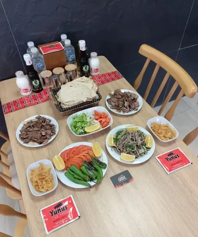 Yunus Cag Kebap - İzmir Mekan Rehberi