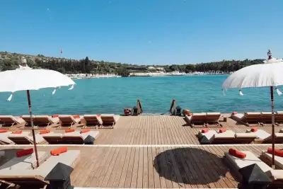 Yuzu Beach Ayayorgi - İzmir Mekan Rehberi