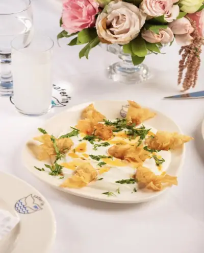 Zafer'in Yeri Restaurant Kordon fotoğraf 7 - İzmir Mekan Rehberi