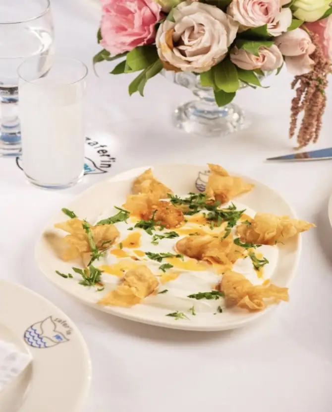 Zafer'in Yeri Restaurant Kordon - İzmir Mekan Rehberi