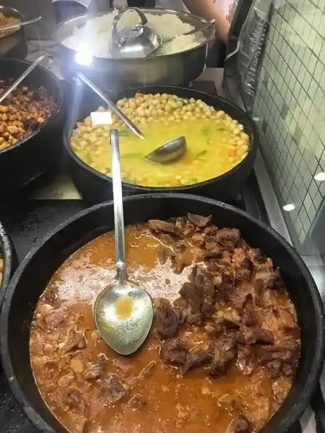 Zaim Usta Lokantası - İzmir Mekan Rehberi