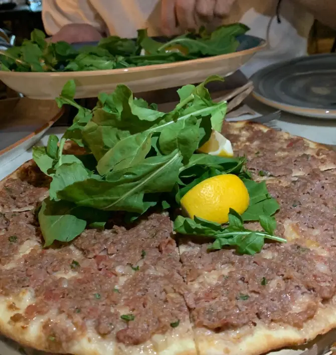 Zaz Cafe Bar  - İzmir Mekan Rehberi