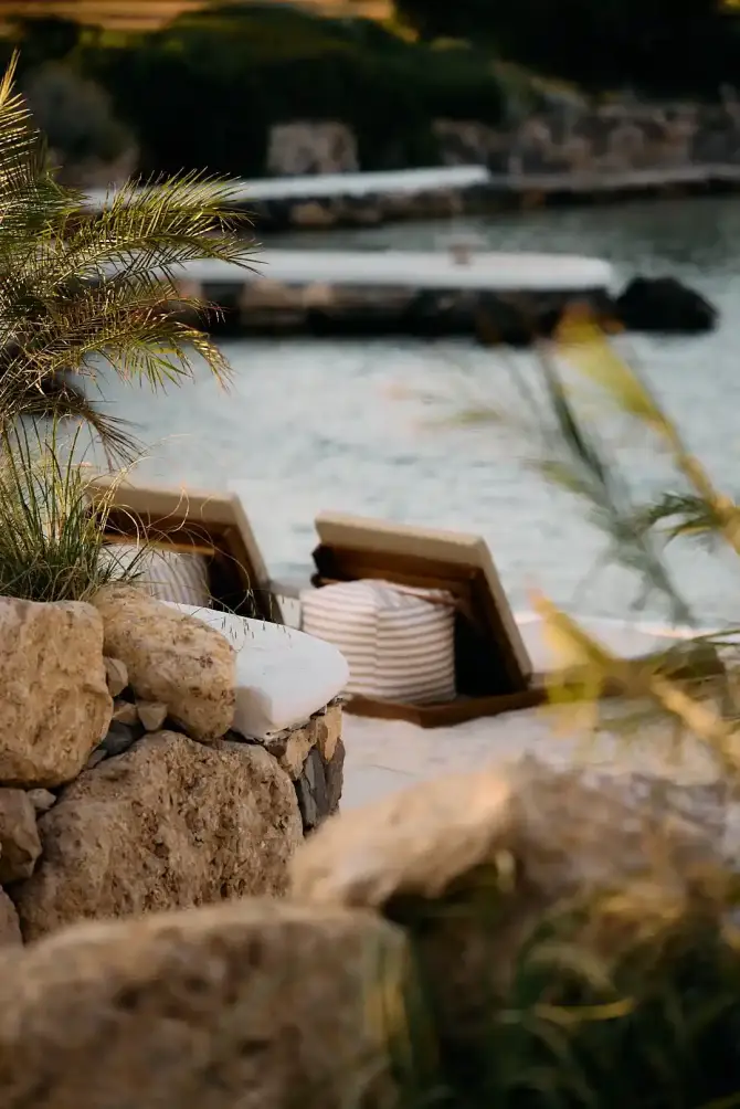 Zoe Beach Çeşme - İzmir Mekan Rehberi