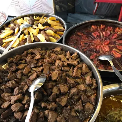 Özüm Lokantası fotoğraf 2 - İzmir Mekan Rehberi