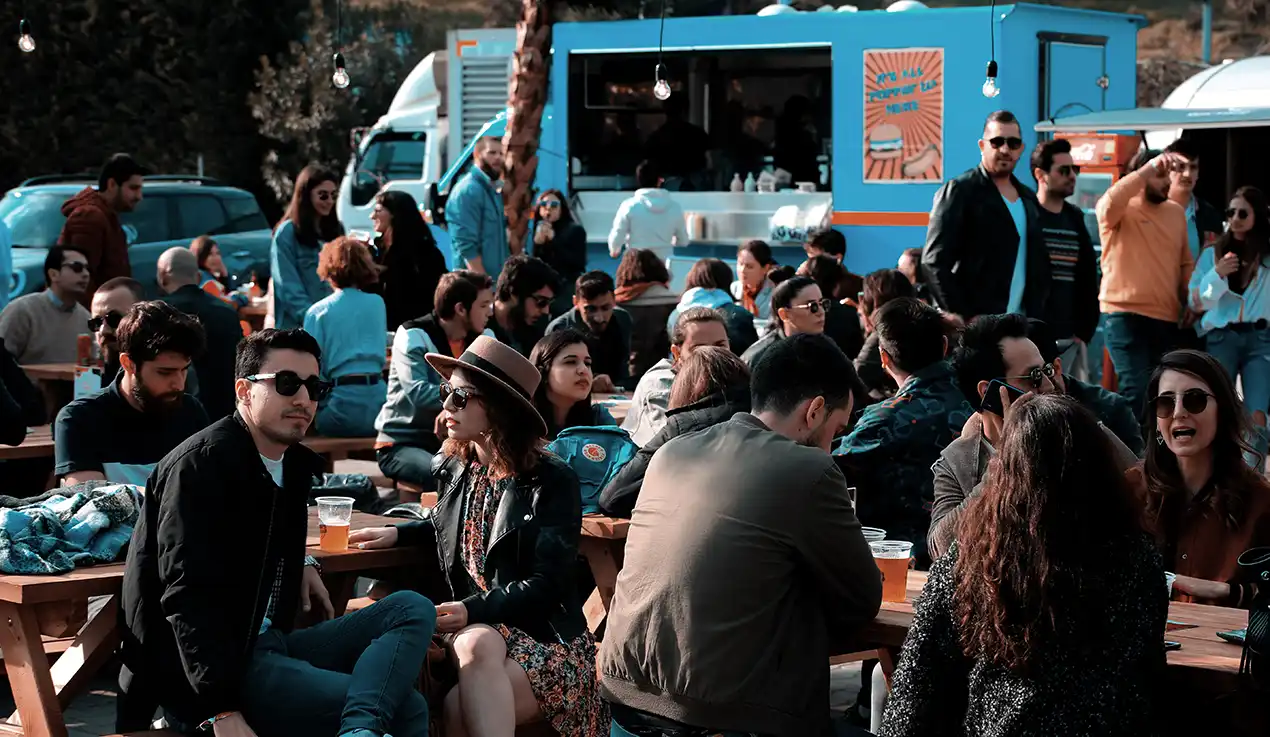 İzmir'de OktoberFest'e Büyük İlgi | İzmir Mekan Rehberi