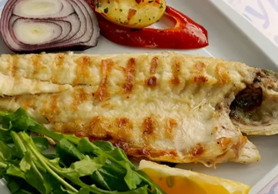 İzmir'de Balık Keyfi: Poyraz Balık - İzmir Mekan Rehberi