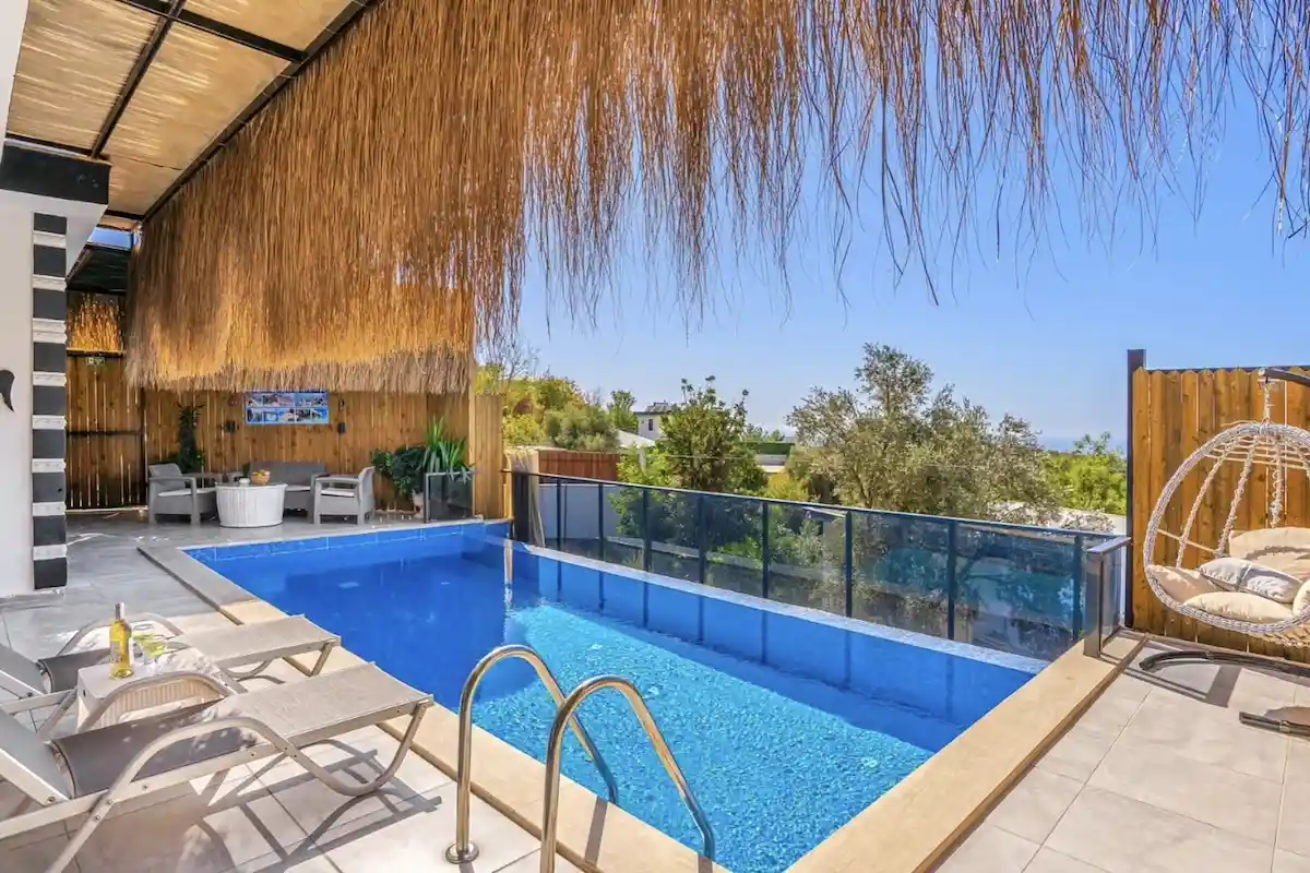 Kiralık Villa Tatili Nedir? - İzmir Mekan Rehberi