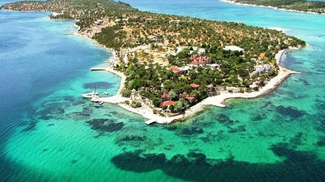 Maldivlere Gitmeye Gerek Yok. İzmir’de Kalem Adası Var. | İzmir Mekan Rehberi