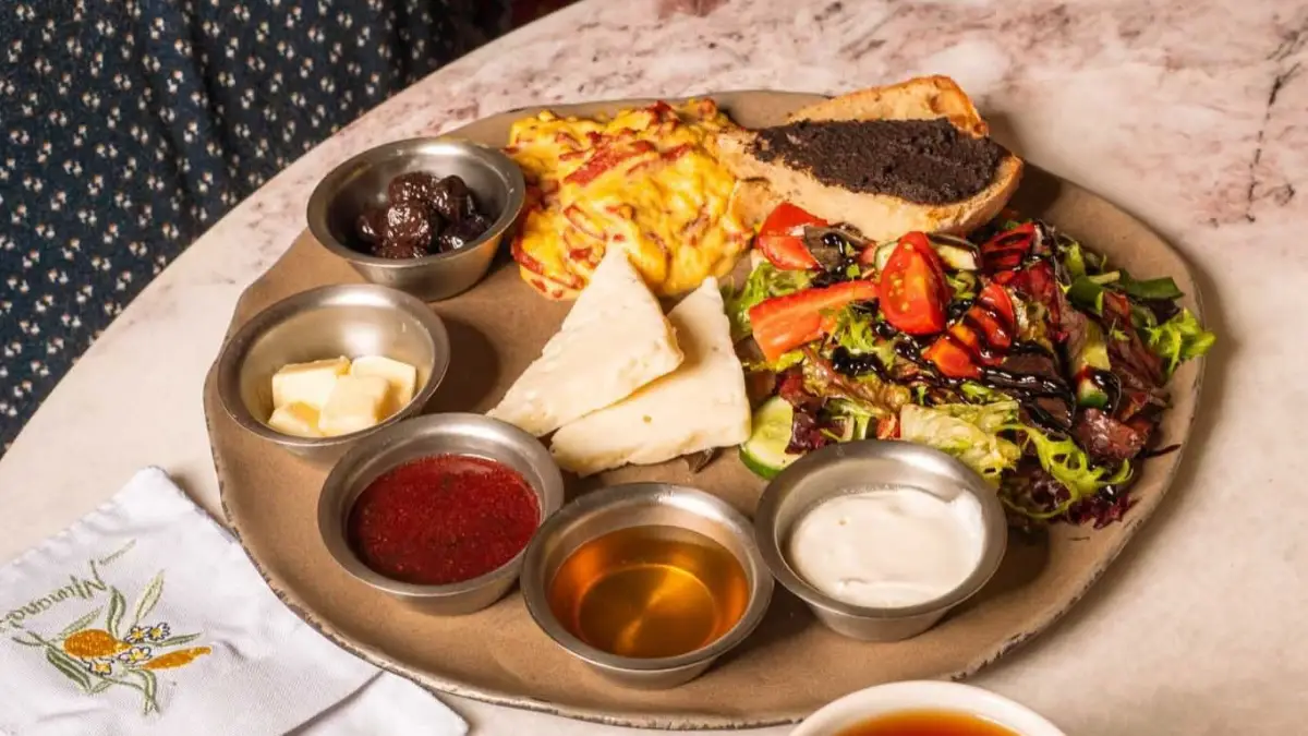 Murano's Alsancak Yemek