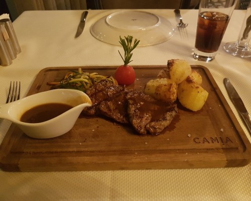 Camia Restaurant - İzmir Mekan Rehberi