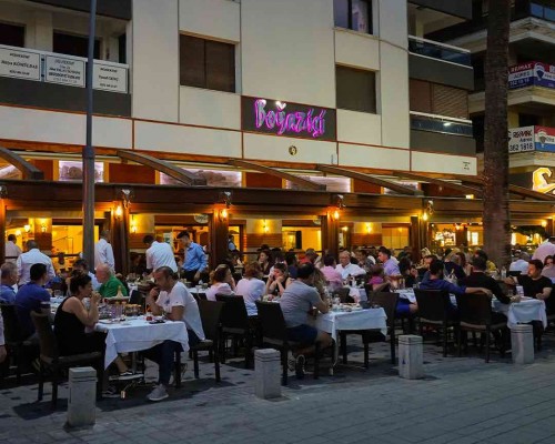 Boğaziçi Restaurant Bostanlı - İzmir Mekan Rehberi