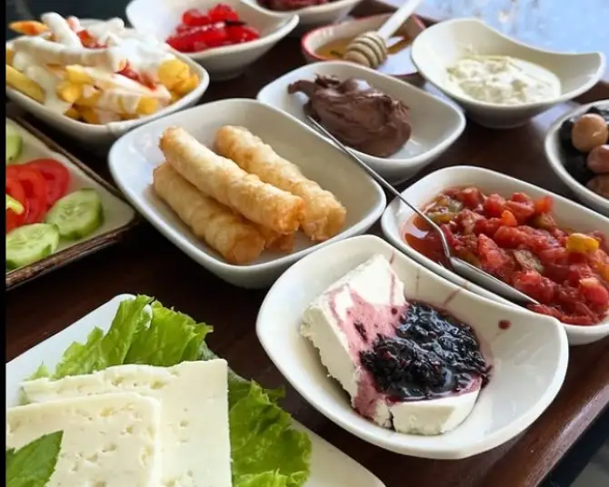 ÖzlemKöy Çiftlik Konaklama - İzmir Mekan Rehberi