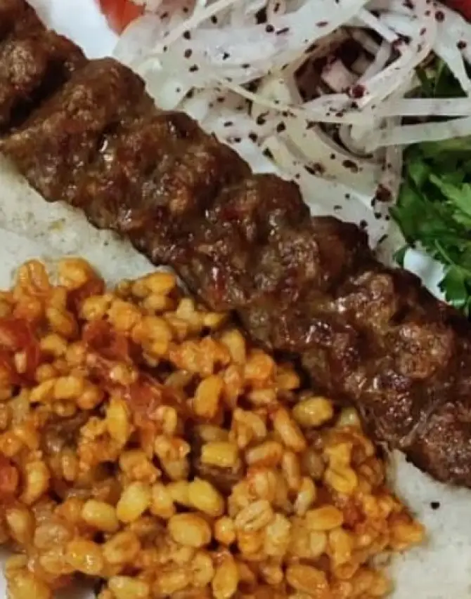 Şanlı Kebap Bornova - İzmir Mekan Rehberi