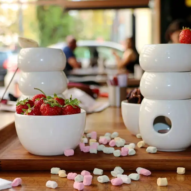 Sam Brown Chocolate Bar - İzmir Mekan Rehberi