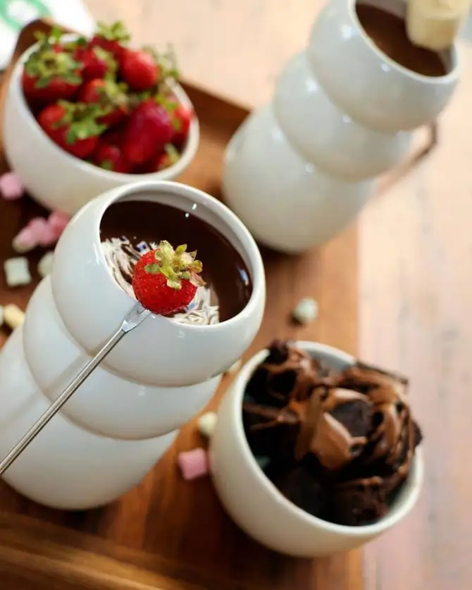 Sam Brown Chocolate Bar - İzmir Mekan Rehberi