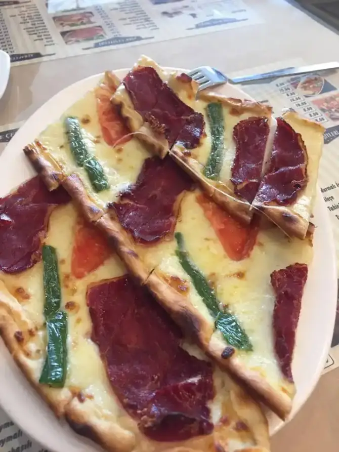 Karacasu Pide Garden  - İzmir Mekan Rehberi