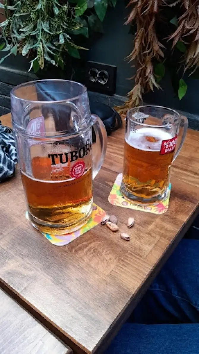 Ohannes Burger & Pub Bostanlı - İzmir Mekan Rehberi
