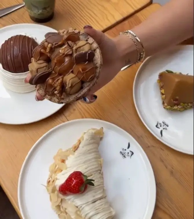 Berry Coffee Company Bornova - İzmir Mekan Rehberi