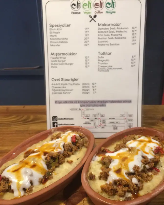 Cafe Eli Coffeehouse & Vegan Food - İzmir Mekan Rehberi