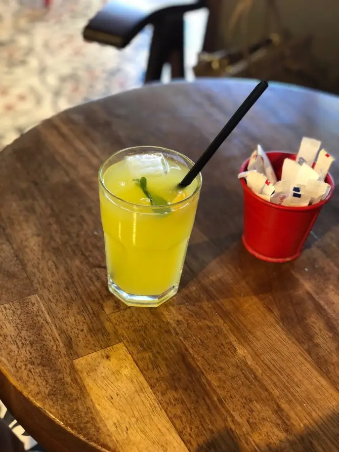 Caffe Locci'o  - İzmir Mekan Rehberi