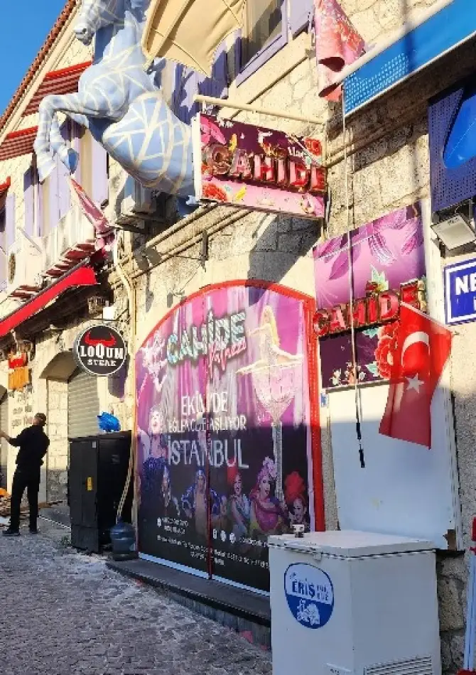 Cahide Alaçatı - İzmir Mekan Rehberi