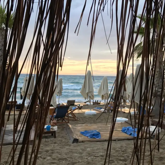 Before Sunset Beach - İzmir Mekan Rehberi