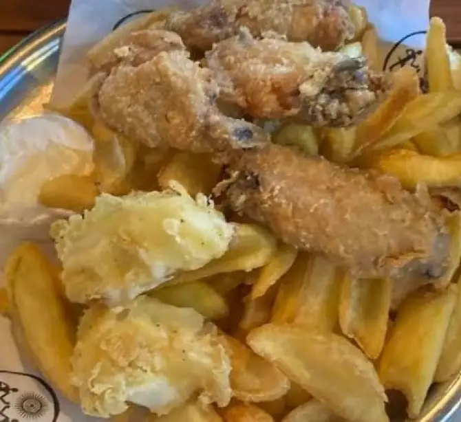 Chicken Express  Karşıyaka - İzmir Mekan Rehberi