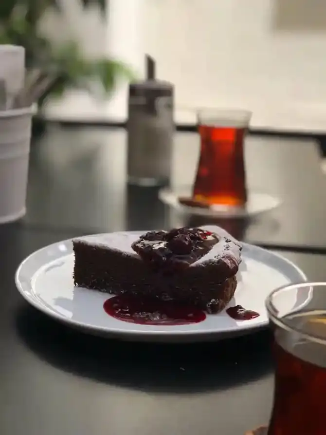 Bready Burger - İzmir Mekan Rehberi