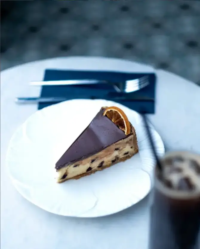 Mint Patisserie Karşıyaka - İzmir Mekan Rehberi
