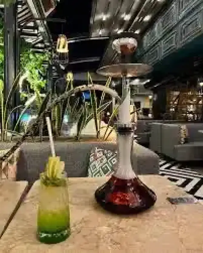 İstişare Cafe - İzmir Mekan Rehberi