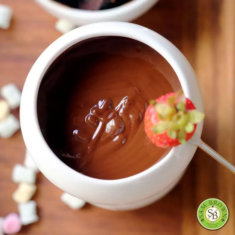 Sam Brown Chocolate Bar - İzmir Mekan Rehberi