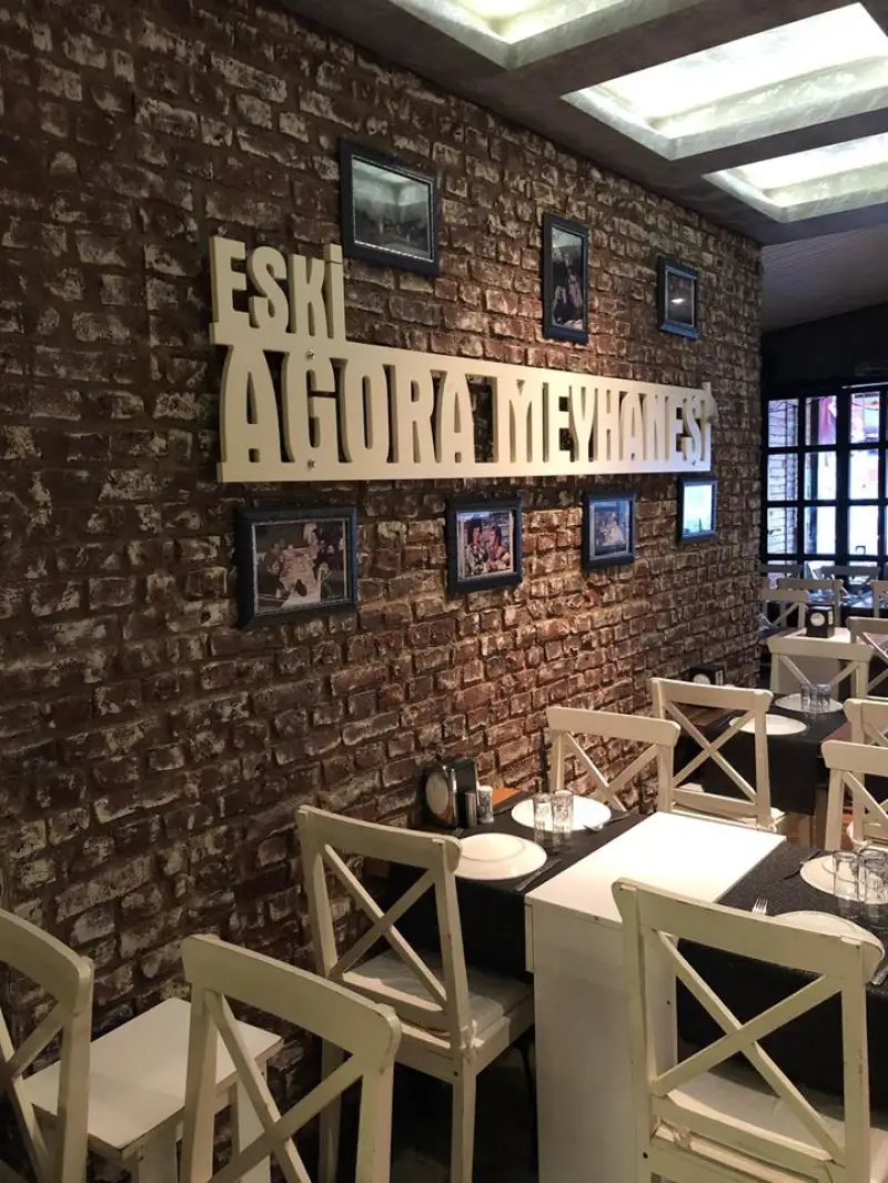 Eski Agora Meyhanesi - İzmir Mekan Rehberi