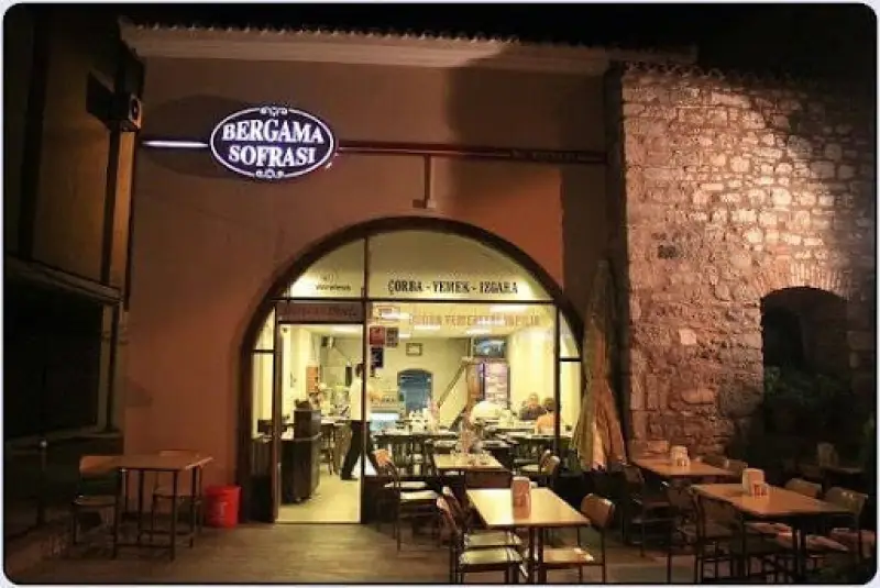 Bergama Sofrası - İzmir Mekan Rehberi