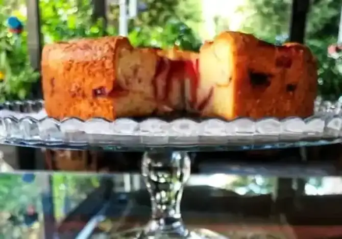 Charleston Cake & More - İzmir Mekan Rehberi