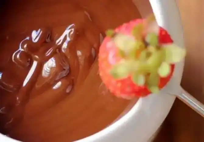 Sam Brown Chocolate Bar - İzmir Mekan Rehberi