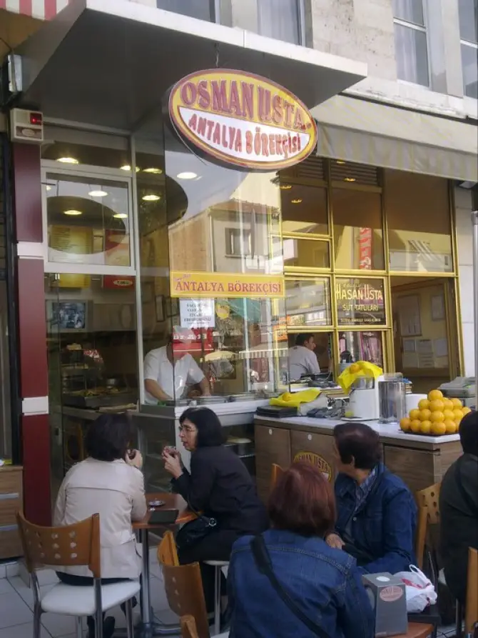 Osman Usta Antalya Börekçisi - İzmir Mekan Rehberi