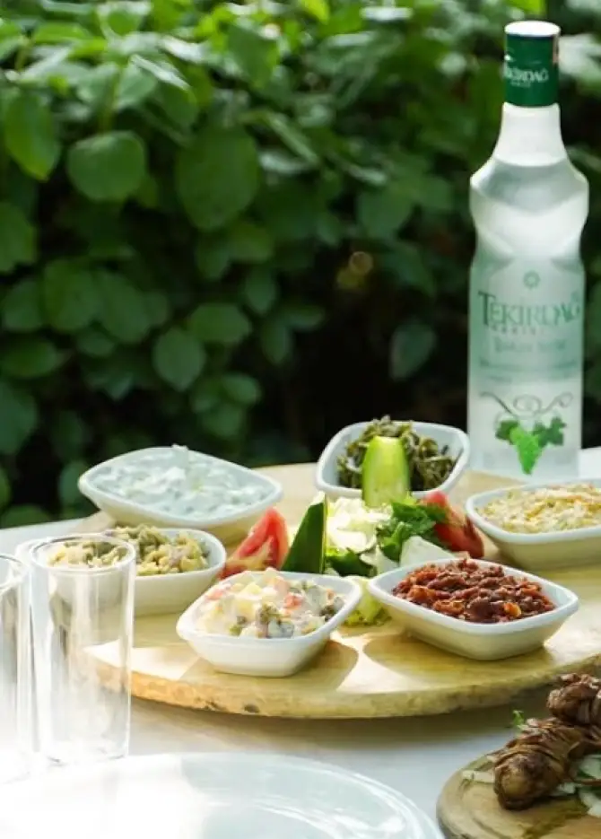 Selera Cafe & Restaurant - İzmir Mekan Rehberi